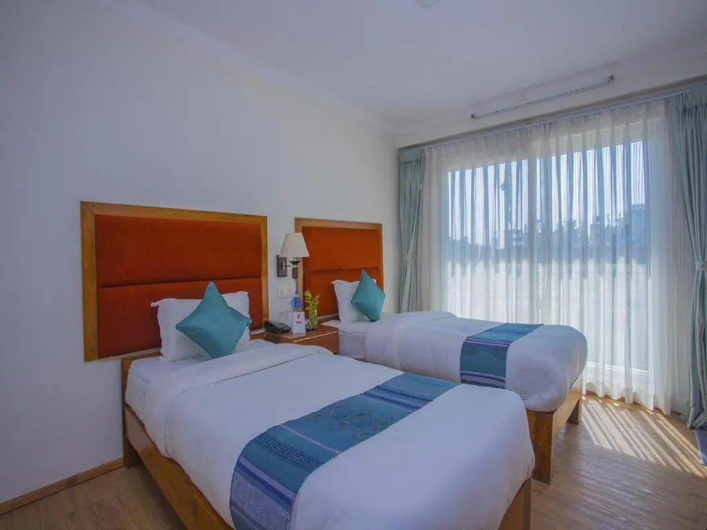 Hotel Bodhiz Tusal contacts